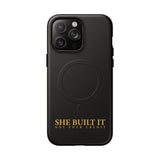 "She Built It – Not Your Credit" - Minimalistische magnetische iPhone-Hülle