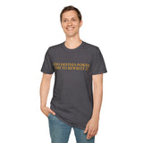 "Who Defines Power? Time to Rewrite It." – Statement T-Shirt über Macht & Selbstbestimmung