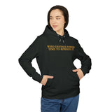 „Who Defines Power? Time to Rewrite It.“ – Bio-Hoodie über Macht & Selbstbestimmung
