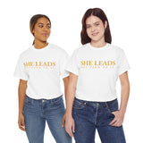"She Leads - get used to it" – Ein modernes Statement über Führung & Präsenz