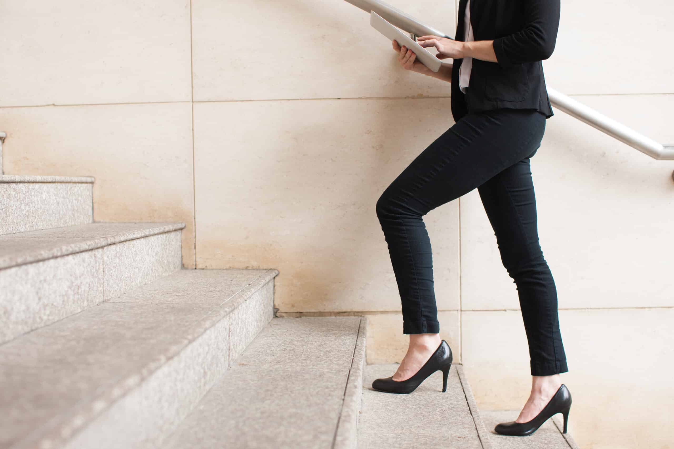 Read more about the article Job Hopping – The Truth About Switching Roles and Why It Can Absolutely Accelerate Your Leadership Path